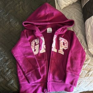Kids Gap zip up size 4/5 (xs)
